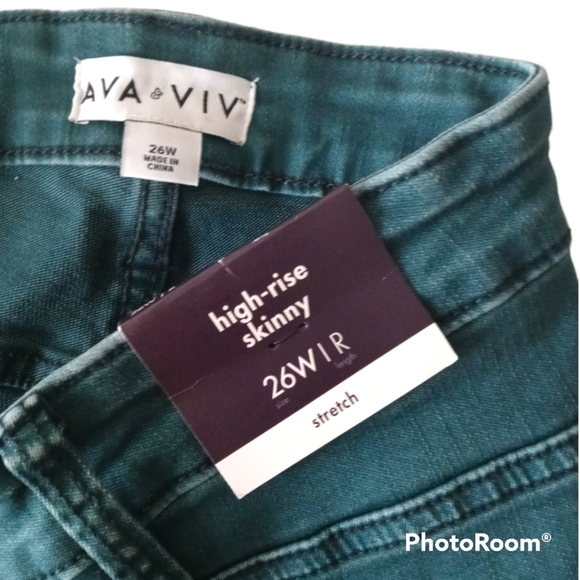 Ava & Viv High Rise Skinny Light Distressed Stretchy Jeans Size 26W - Picture 10 of 16